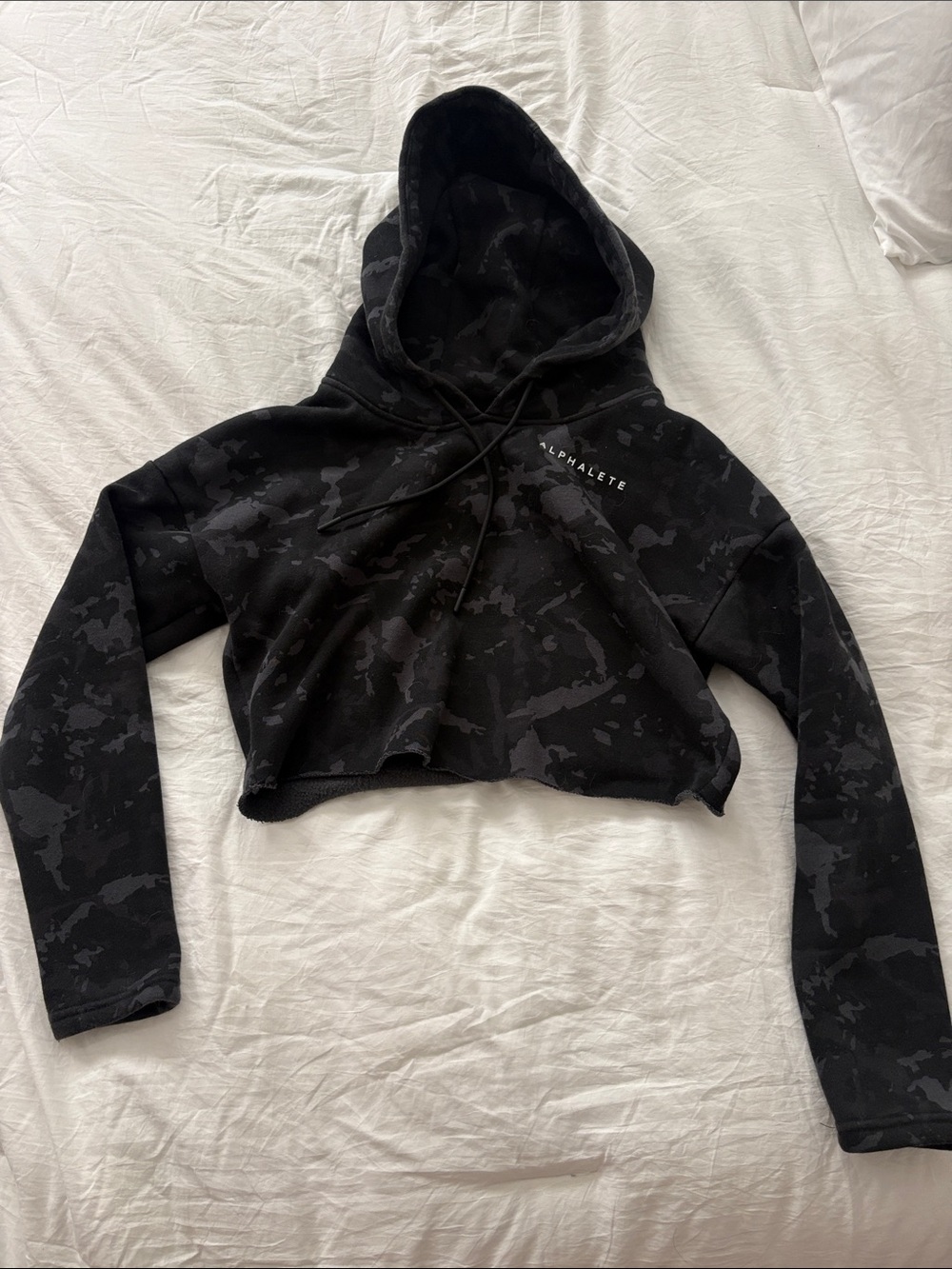 Alphalete Black Camo Cropped Hoodie